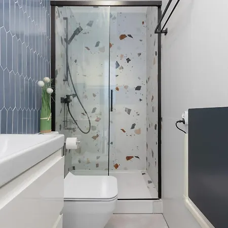 Batorego Studio By Renters Lägenhet