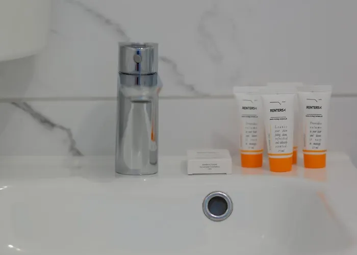 דירה Batorego Studio By Renters ורשה