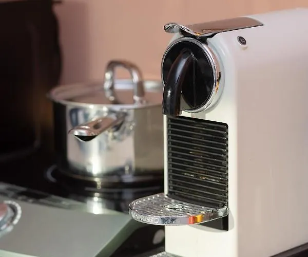 Batorego Studio By Renters * ורשה